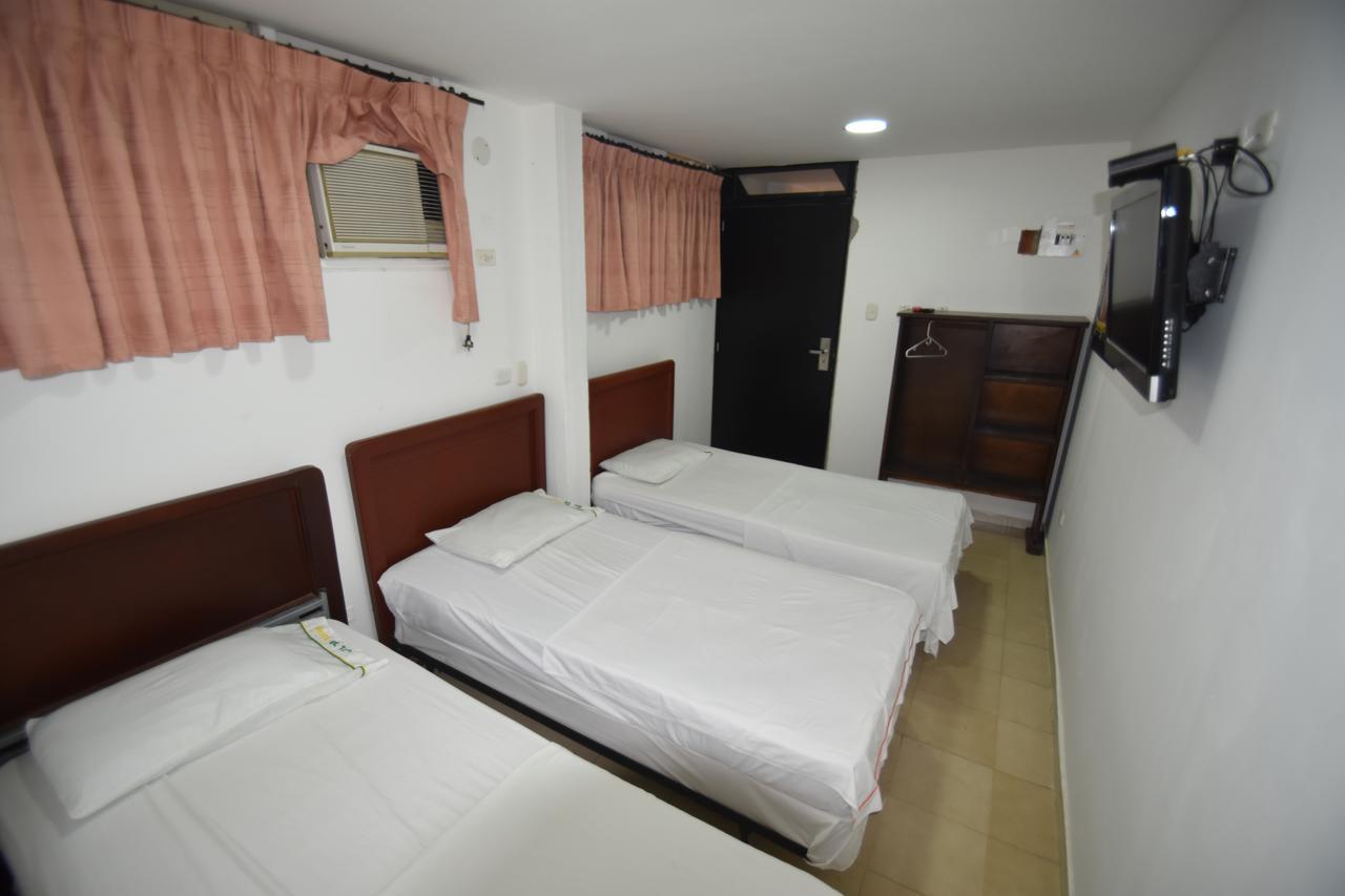 Hotel Nuevo Tio Valledupar Buitenkant foto