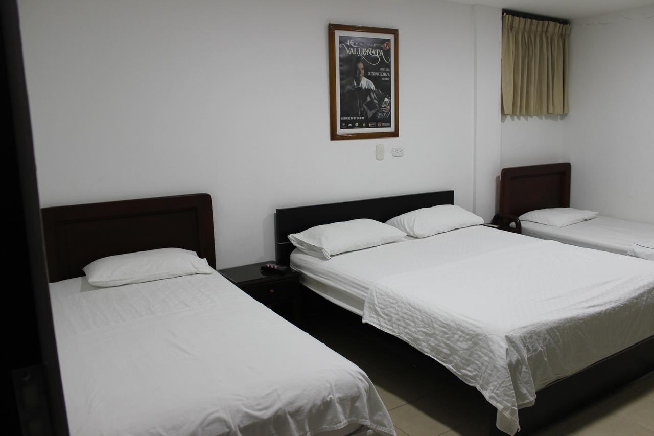 Hotel Nuevo Tio Valledupar Buitenkant foto