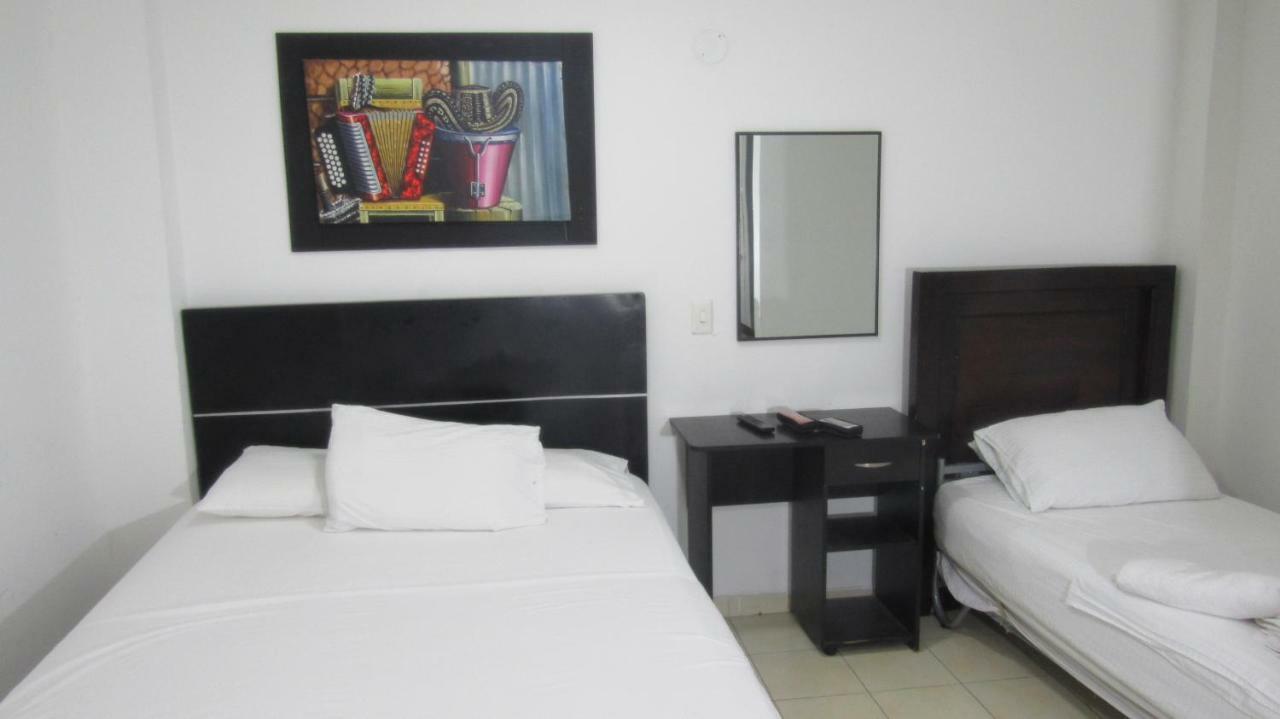Hotel Nuevo Tio Valledupar Buitenkant foto